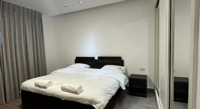 Charming Amman Apartment at Center, Забронировать Апартаменты/квартира Амман Провинция Амман, рядом с Иорданские ворота