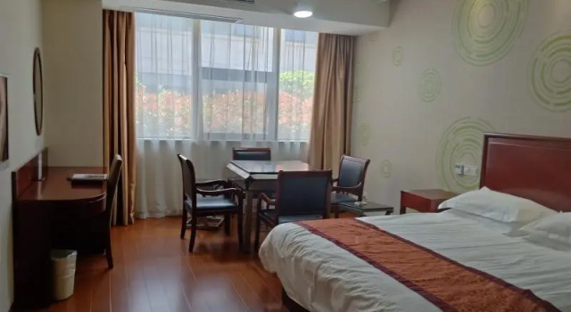 Номер Standard GreenTree Inn Zhoushan Putuo Donggang Hotel