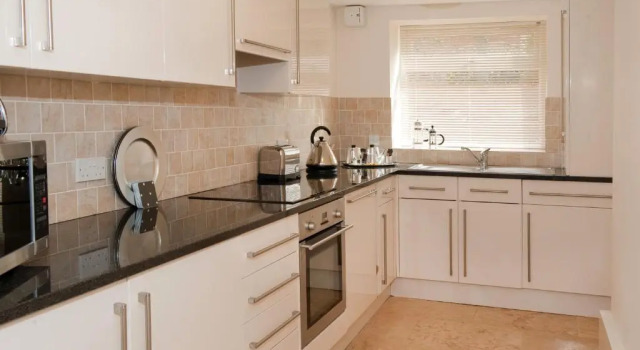 Апартаменты Albany House by Harrogate Serviced Apartments