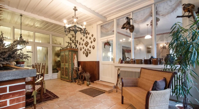 Renoviertes Bauernhaus mit Garten in Ruhelage