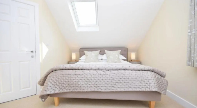 The Parlour , Emsworth, Book Hotel Hoteller i Emsworth med parkering, Parkering