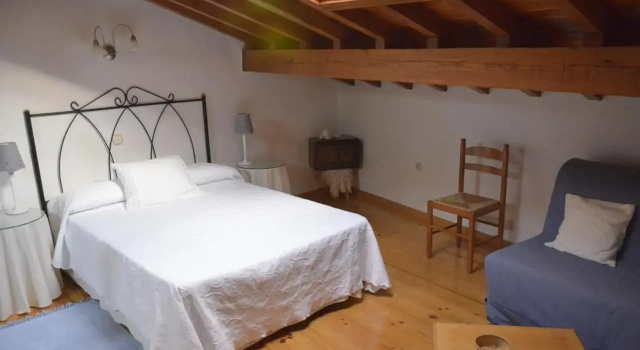 Casa de la Parra, Book Hotel Mogarraz 