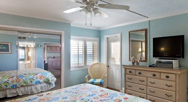 Gulf Shore Condo #310 - 2 Br condo by RedAwning, Book Hotel Destin Emerald Coast
