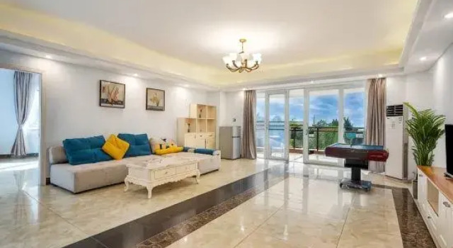 Семейный люкс с 3 комнатами с видом на сад Yimi Yangguang Seaview Holiday Apartment