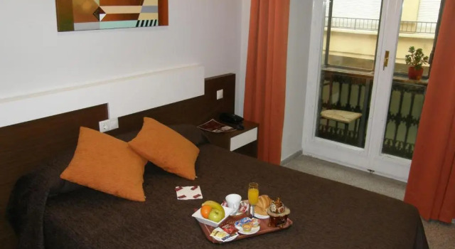 Двухместный номер Standard с балконом Explanada Hotel Alicante