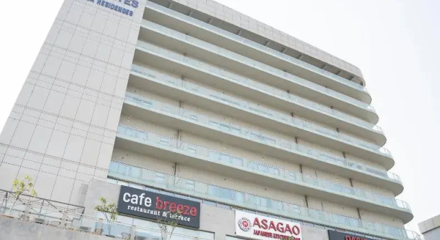 AR Suites KLJ Square, Забронировать Отель Гургаон Gurgaon Region