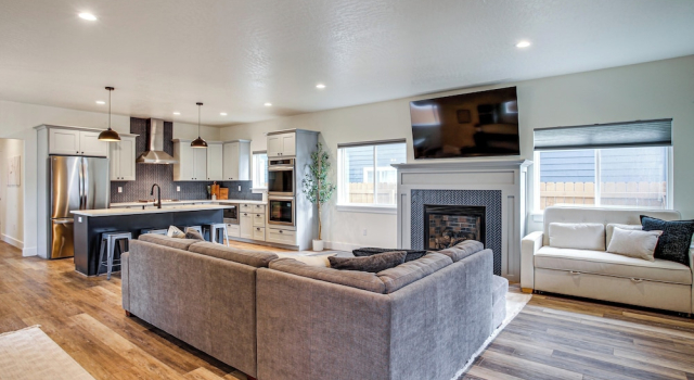 1 Mi to Lake Coeur D'alene: Pet-friendly Getaway