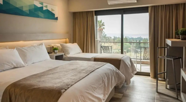 Двухместный номер Standard с балконом Eleton Resort & Spa