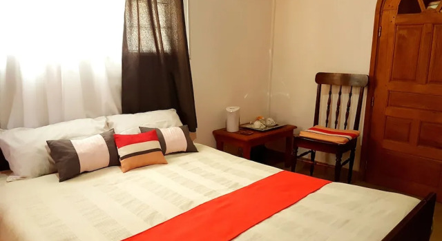 Hotel le Trianon, Réserver Hôtel Antsirabe 