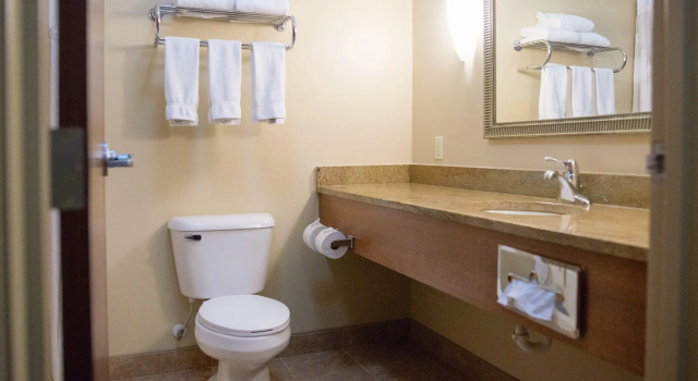 Двухместный номер Standard Holiday Inn Express Devils Lake by IHG