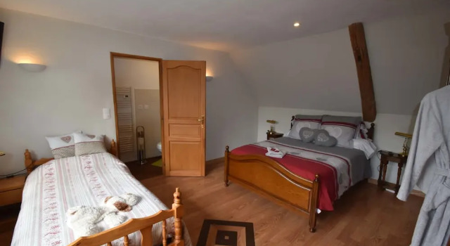 La Fermette Normande, Book Hotel Louviers 