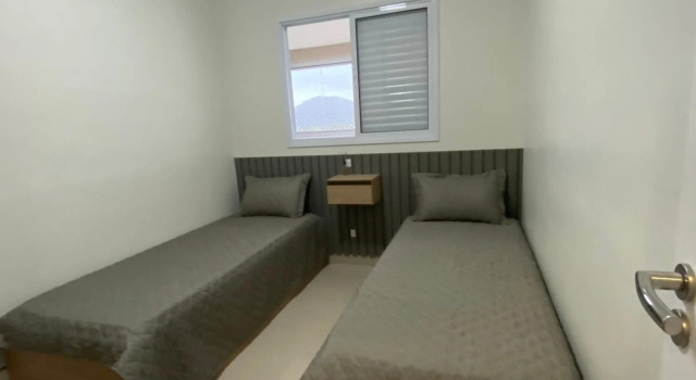 Apartamento em Bertioga com varanda gourmet, Забронировать Апартаменты/квартира Отели Бертиога с бассейном, Бассейн