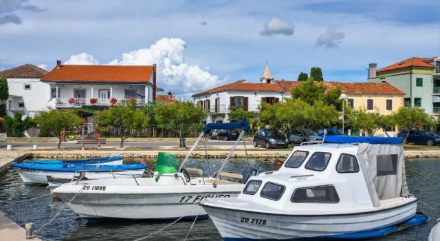 Коттедж Holiday Home Dalmatina