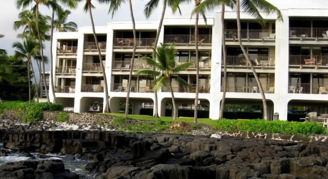 Номер Standard Kona Bali Kai 223 - Oceanfront 2 Bedroom Condo by RedAwning
