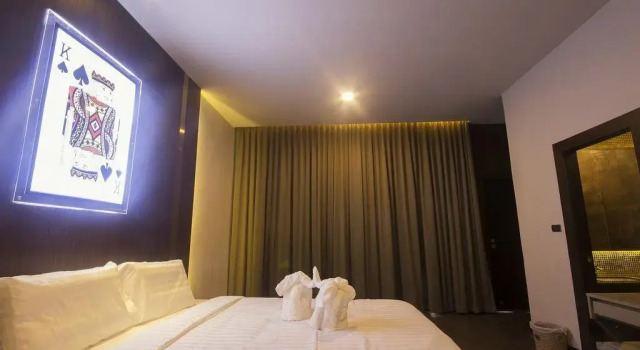 Hotel Tachileik, Book Hotel Hotels & Accommodations in Tachilek, Hotel