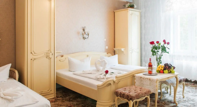 Трёхместный номер Standard Hotel BELLEVUE am Kurfürstendamm