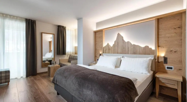 Трёхместный номер Deluxe Family Hotel Serena