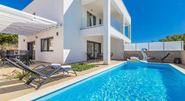 Villa Villa Insula