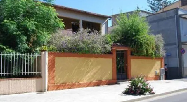 Sette Nani, Buchen Sie Hotel Elmas Südsardinien
