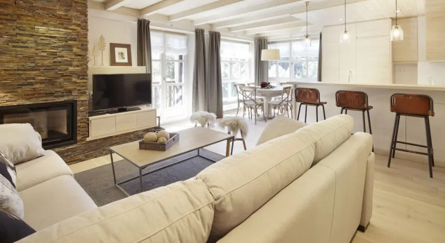 Val de Ruda Luxe 45 by FeelFree Rentals, Забронировать Отель Бизнес-отели Наут-Аран, 4* 5*