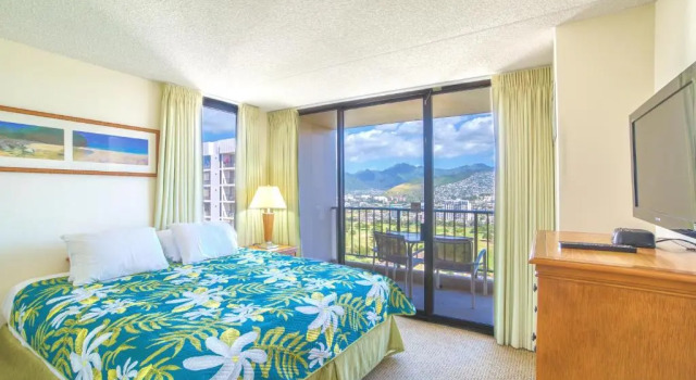 36th Floor with Beautiful Mountain Views | 1 Block to Beach | Free Parking & WIFI