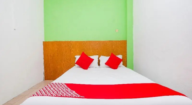 Люкс Standard OYO 850 Gold Star Hotel