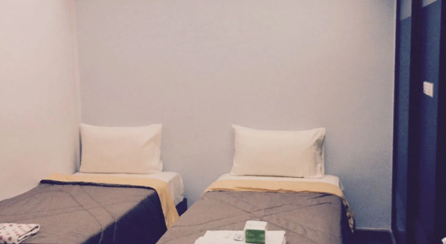 Nine Place Sukhumvit 40 - Hostel