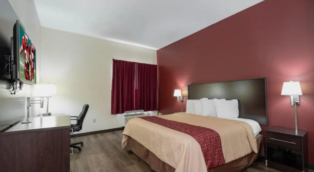 Suite Rodeway Inn Brandon - Jackson East