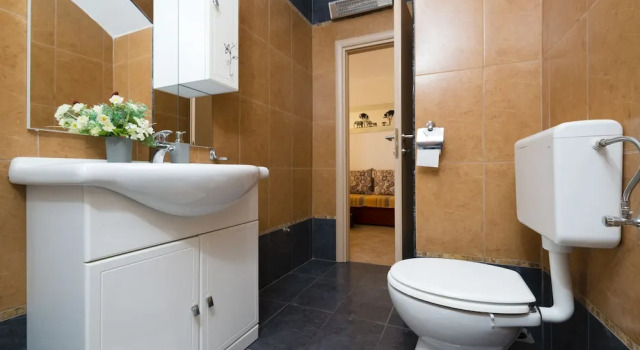 Студия с балконом и с видом на сад Apartments Villa Nona