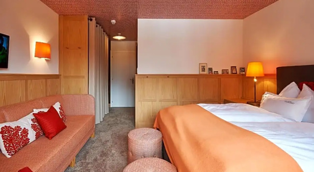 Boutique-Hotel Schmelzhof, Забронировать Отель Лех Lech - Zürs, рядом с Горнолыжный подъемник Шлегелькопфбан