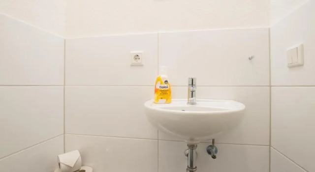 T&K Apartments - Monteur House with 1 - 4 Room Apartments, Reservar Apartamento Marxloh Duisburgo