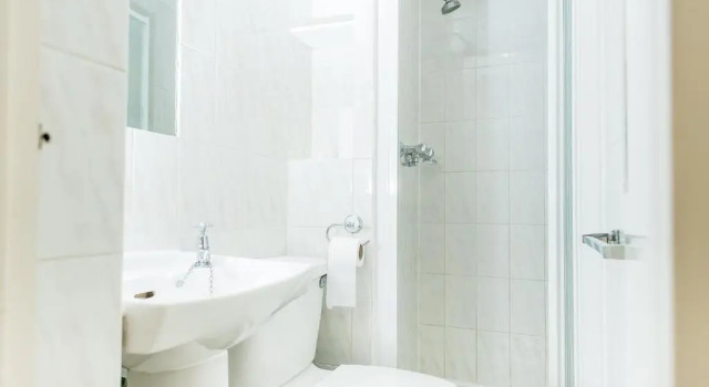 Номер Standard Avonmore Hotel
