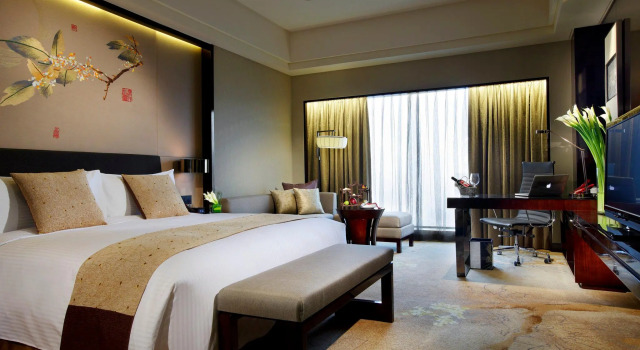 Номер Executive Crowne Plaza Chengdu Panda Garden by IHG