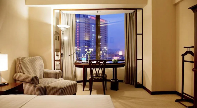 Двухместный номер Superior Rosedale Hotel & Suites Guangzhou