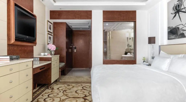 Двухместный номер Superior с видом на внутренний двор The Langham Hong Kong