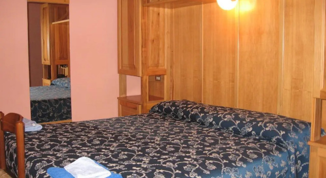 Hotel Casale, Prenota Hotel Isola del Gran Sasso d'Italia 