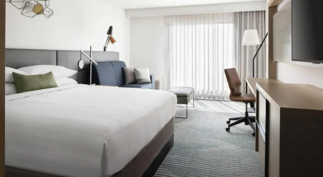 Номер Standard Santa Clara Marriott