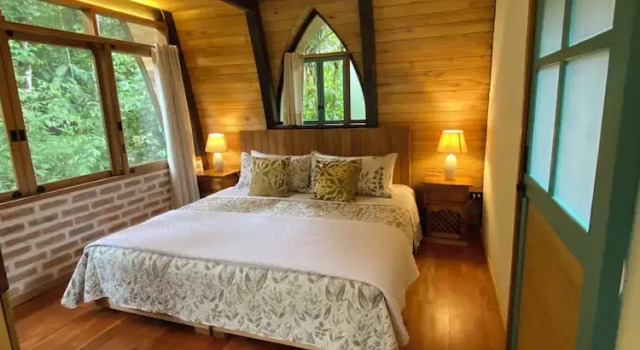 Номер Luxury Sacha Urco Lodge -Private Cloud Forest Reserve in Mindo-4x4 Recommended March-April