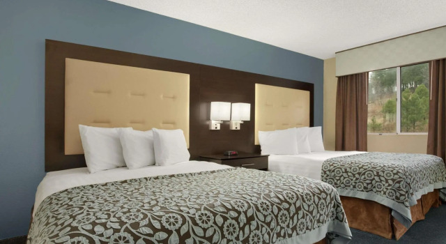 Четырёхместный номер Business Days Inn by Wyndham Williams