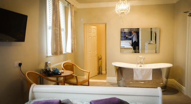 Номер Classic Brockley Hall Hotel