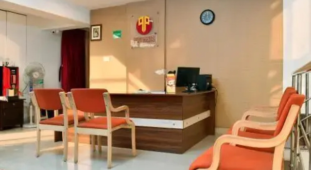 Puthens Calenta Inn, Забронировать Отель Отели штата Кералы с парковкой, Парковка