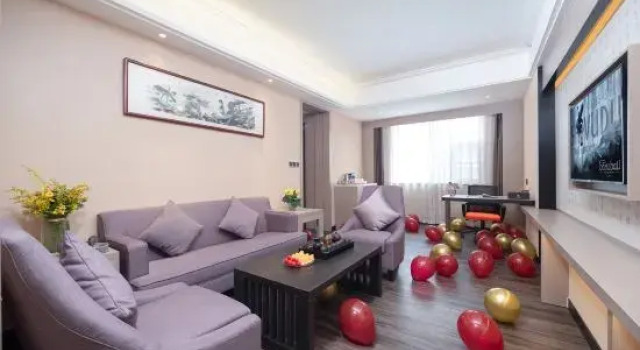 Люкс The Great Wall Hotel