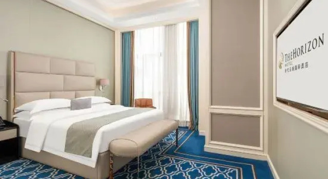 Люкс с 3 комнатами The Horizon Hotel