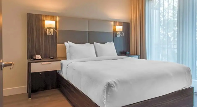 Номер Standard Les Suites Victoria, an Ascend Collection Hotel