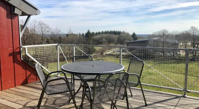 Studio - grosses Wohn-Schlafzimmer - Dachterrasse - Kamin - Küche - Hohes Venn - Monschau - Eifel - Hunde willkommen beim Hof Vierzehnender