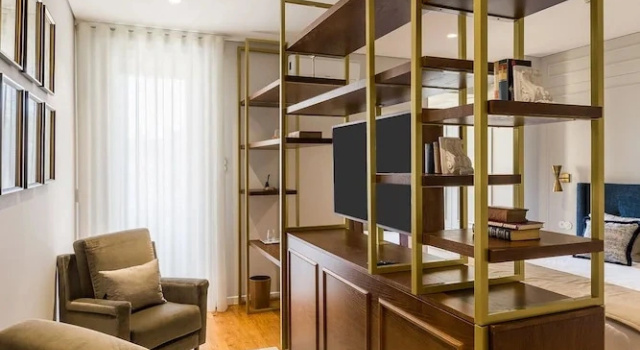 Люкс Standard с балконом Gallery Townhouse & Home