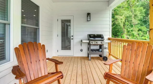 Коттедж Flippin Vacation Rental: Walk to White River!