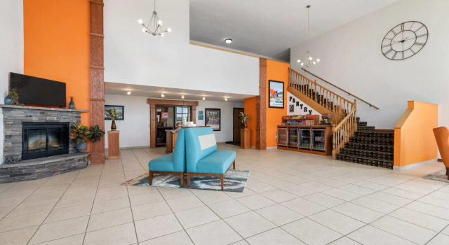 Howard Johnson by Wyndham Oacoma Hotel & Suites, Réserver Hôtel Oacoma Dakota du Sud