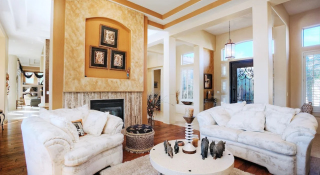 21825 N 79th Place Home, Забронировать Дом для отпуска Отели Скотсдейл с парковкой, Парковка