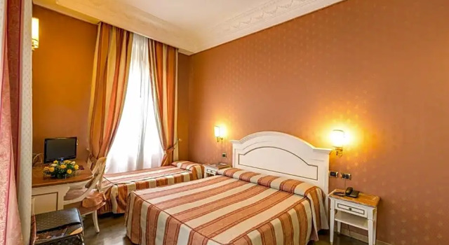 Номер Comfort Hotel La Lumiere Di Piazza Di Spagna